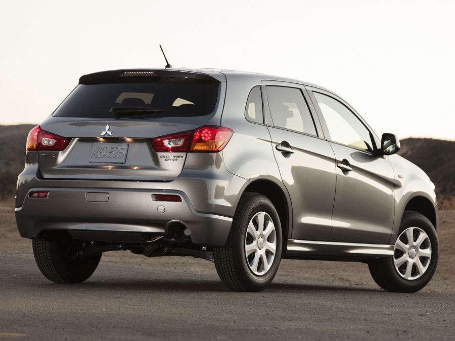  Mitsubishi Outlander Sport 2010 года  (фото 26 из 26)
